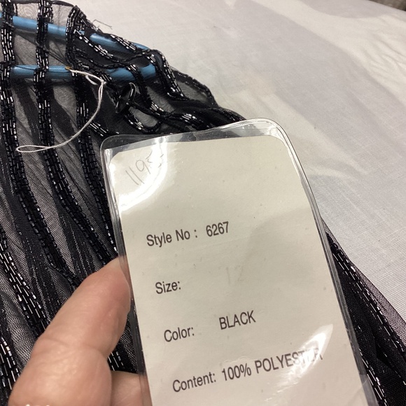 BOB MACKIE.   BLACK BEADED BLOUSE  wow e wow !!!RUNWAY WORTHY 🖤🖤🖤 - Picture 7 of 12